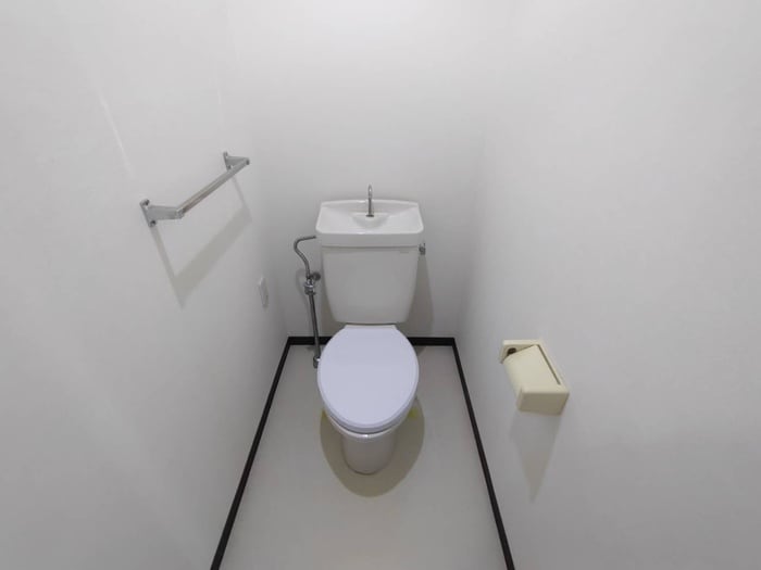 物件内観写真14　(トイレ)