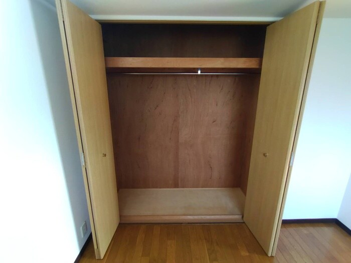 物件内観写真15　(収納)