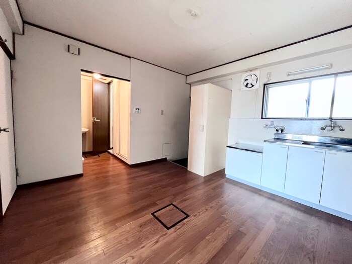 物件内観写真7　(居室)