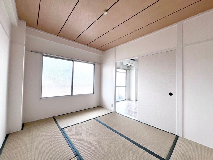 物件内観写真11　(居室)