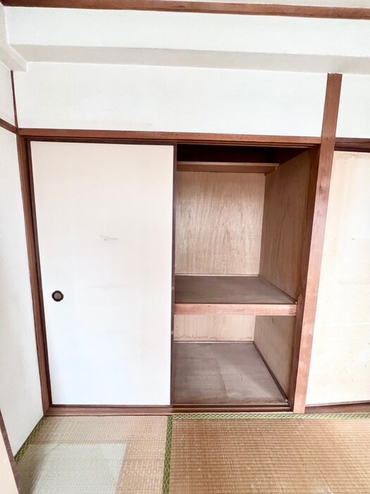 物件内観写真18　(収納)