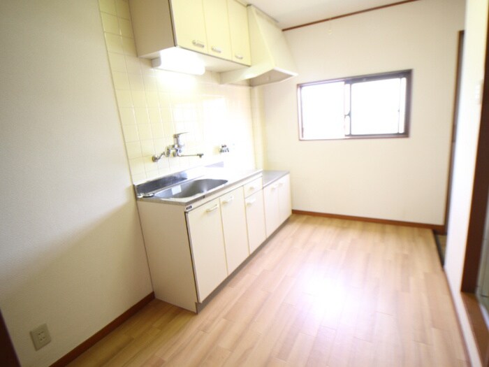 物件内観写真8　(居室)