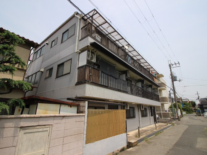 物件外観写真3　(外観写真)