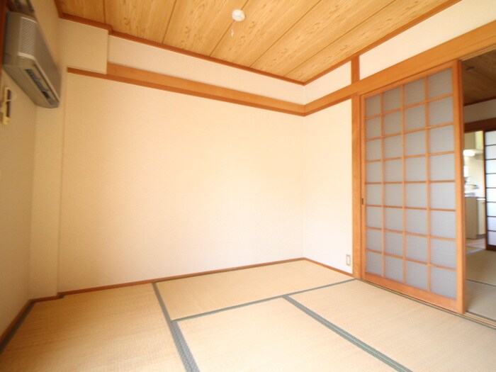 物件内観写真14　(居室)