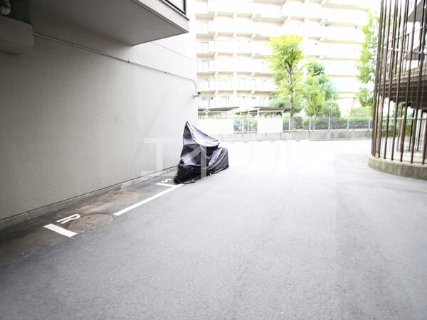 バイク置き場