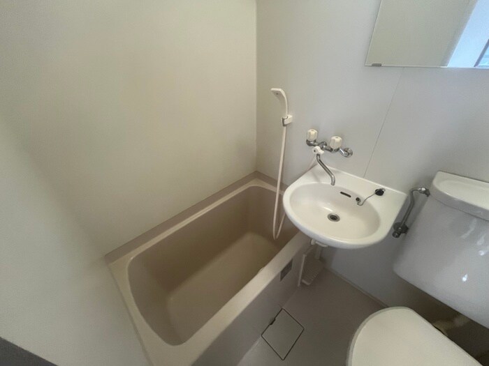 物件内観写真13　(バス／シャワールーム等)
