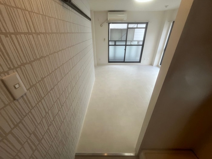 物件内観写真20　(廊下)