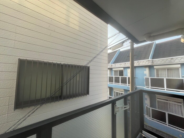 物件内観写真21　(室内からの展望)