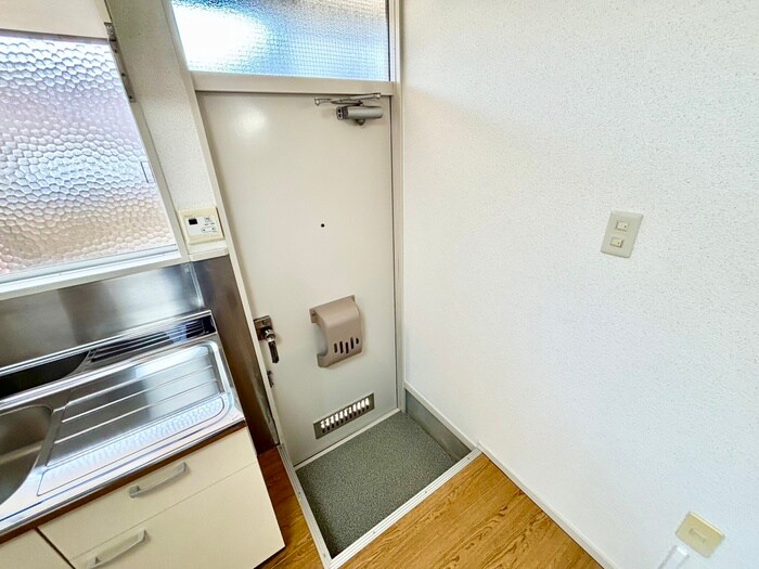 物件内観写真20　(玄関)