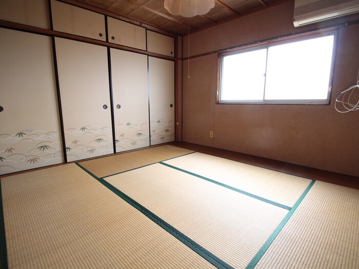 物件内観写真7　(居室)