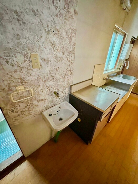 物件内観写真12　(洗面)