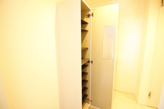 物件内観写真21　(靴箱)