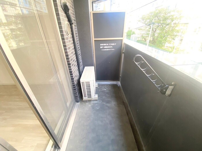 物件内観写真10　(ベランダ・バルコニー)