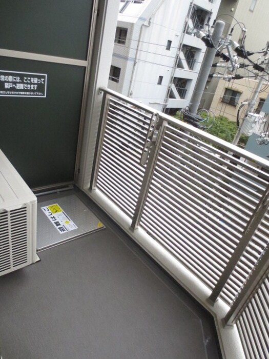 物件内観写真11　(ベランダ・バルコニー)