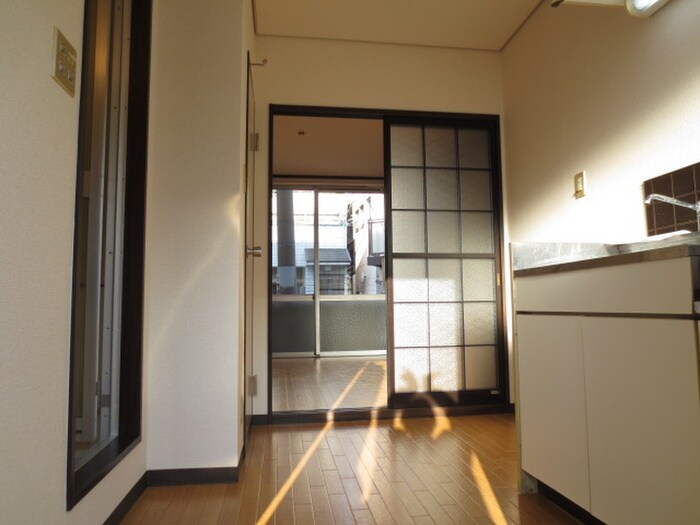 物件内観写真7　(居室)