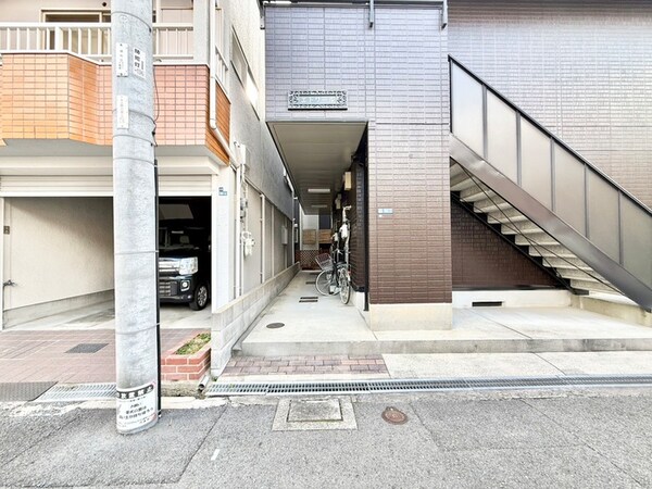 エントランス部分