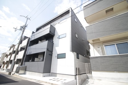 プレサンスクレージュ王居殿外観写真
