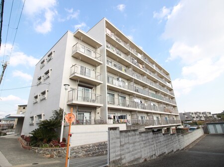 阪急仁川マンション外観写真