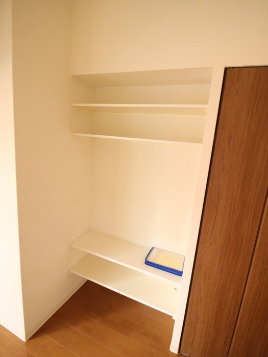 物件内観写真13　(収納)