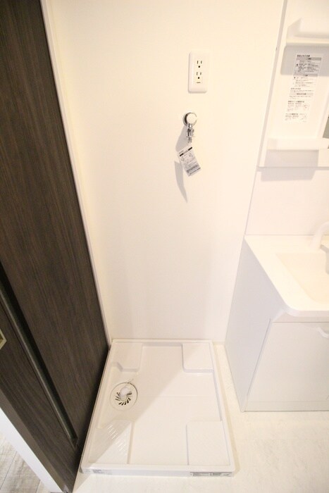 物件内観写真19　(洗濯機置場)