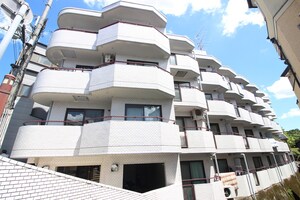 ﾗｲｵﾝｽﾞﾏﾝｼｮﾝ京都御室南(201)外観写真