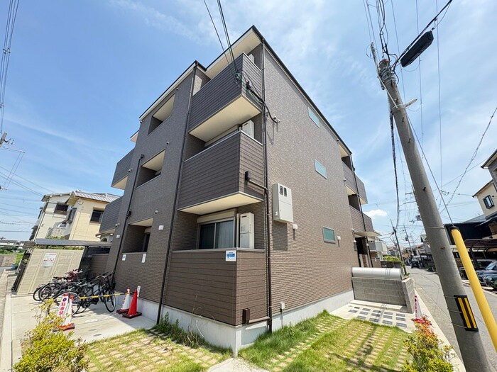 物件外観写真1　(外観写真)