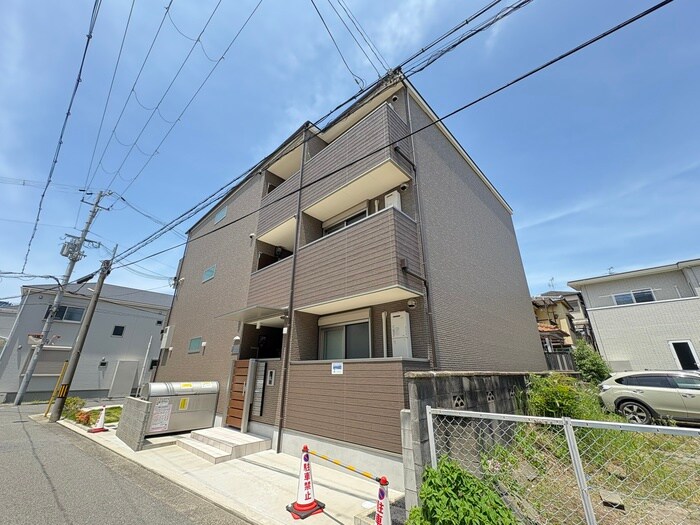 物件外観写真2　(外観写真)