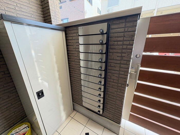 物件外観写真6　(建物設備)