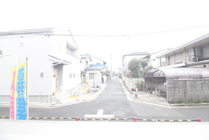 物件内観写真22　(室内からの展望)