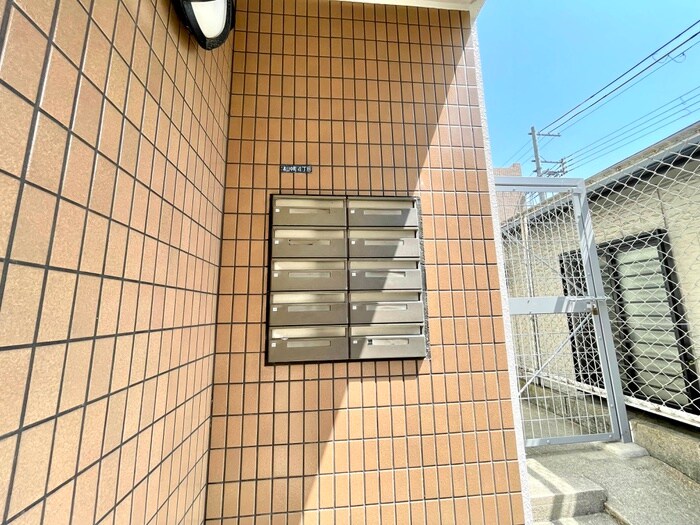 物件外観写真5　(建物設備)