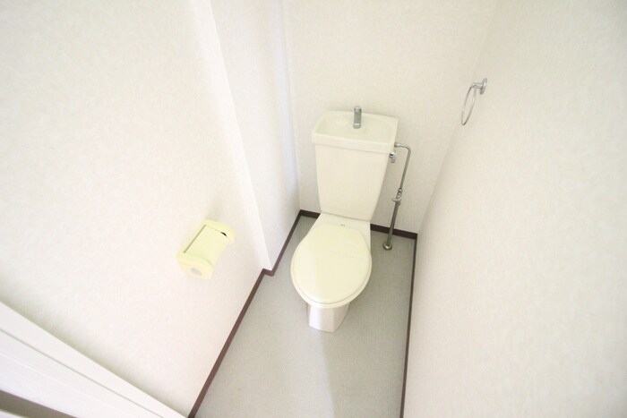 物件内観写真11　(トイレ)