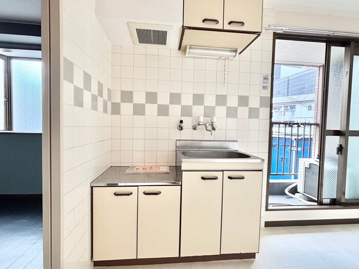 物件内観写真4　(キッチン)