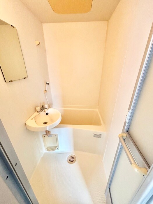 物件内観写真5　(バス／シャワールーム等)