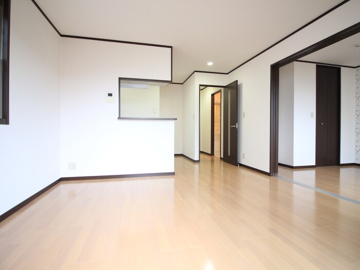 物件内観写真10　(居室)