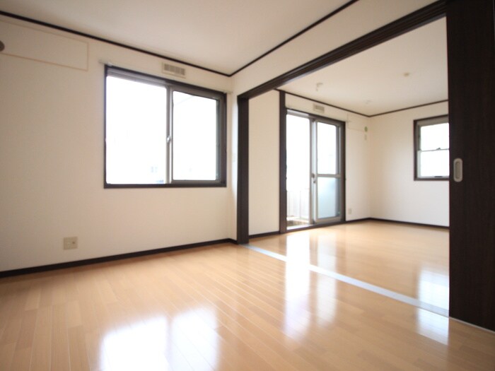 物件内観写真12　(居室)