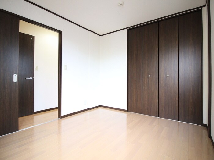 物件内観写真14　(居室)