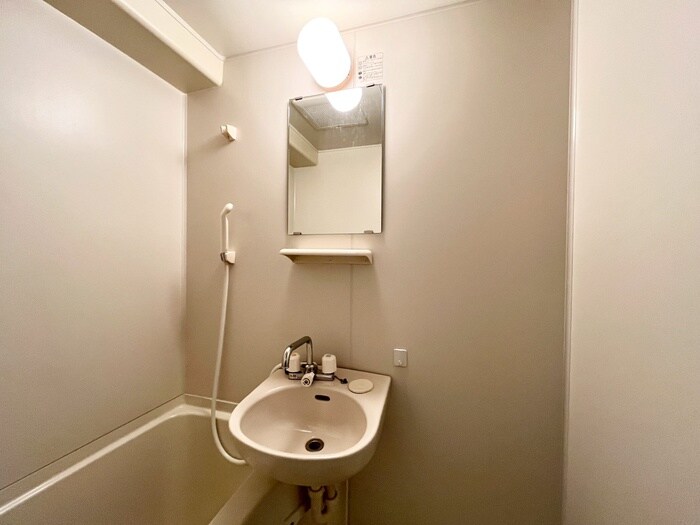 物件内観写真14　(洗面)