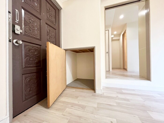 物件内観写真18　(収納)