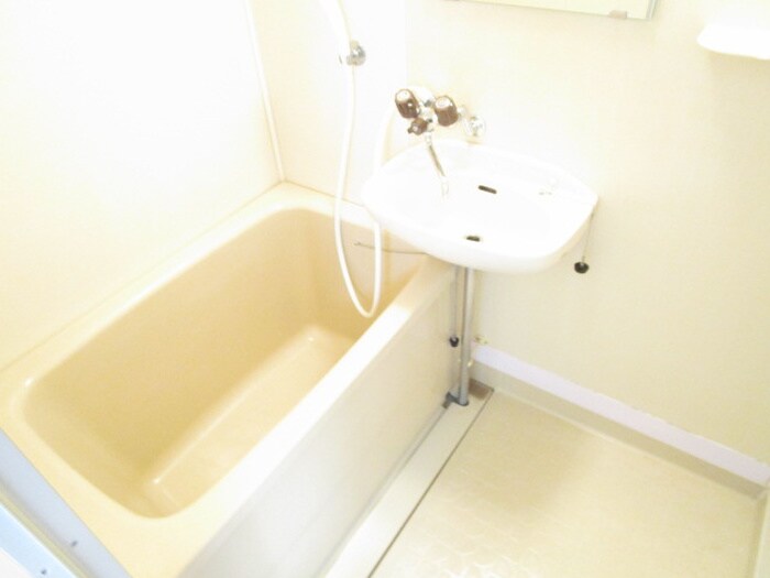 物件内観写真13　(バス／シャワールーム等)