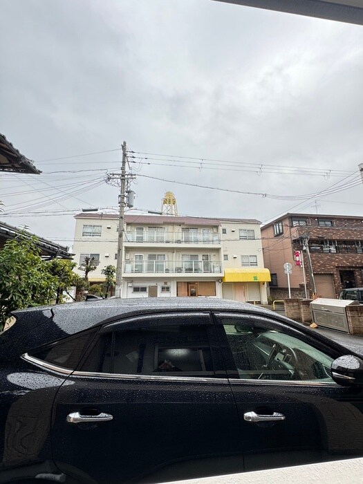 物件内観写真16　(室内からの展望)