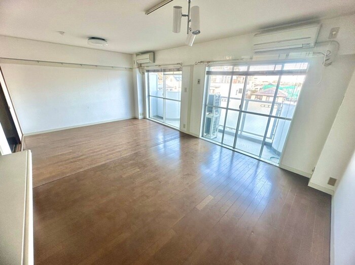 物件内観写真9　(居室)