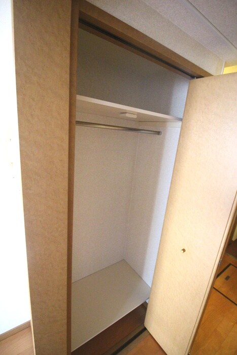 物件内観写真14　(収納)