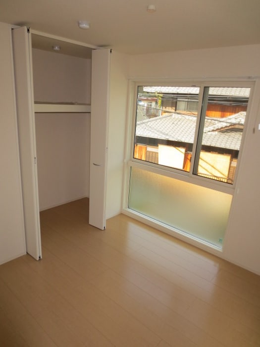 物件内観写真10　(室内からの展望)