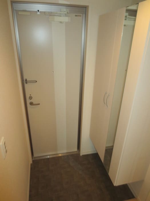 物件内観写真15　(玄関)