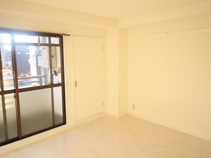 物件内観写真22　(居室)