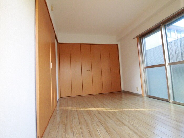 物件内観写真17　(居室)