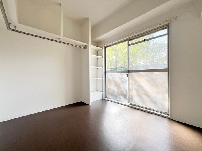 物件内観写真18　(収納)