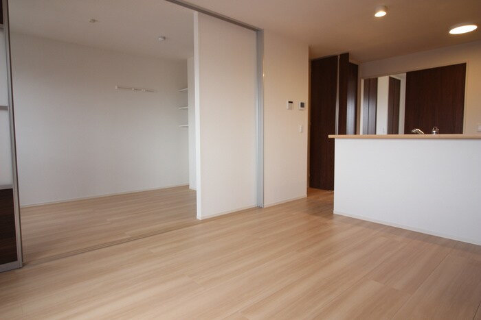 物件内観写真7　(内観写真)