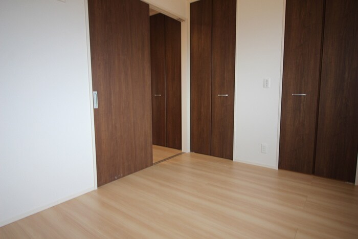 物件内観写真19　(居室)