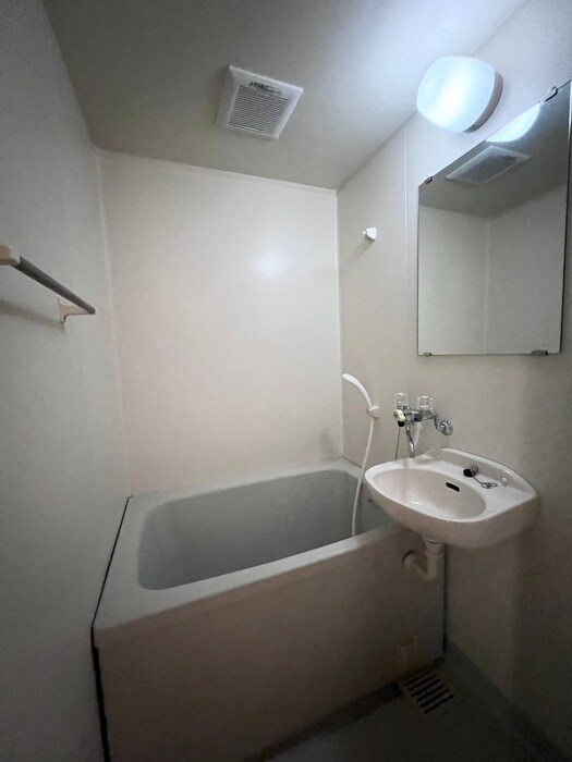 物件内観写真10　(バス／シャワールーム等)